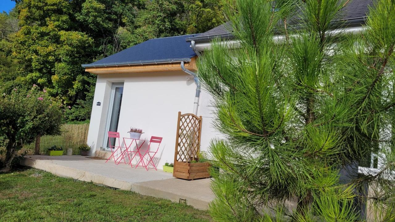 Le Petit Paradis Nazelles-Negron ภายนอก รูปภาพ